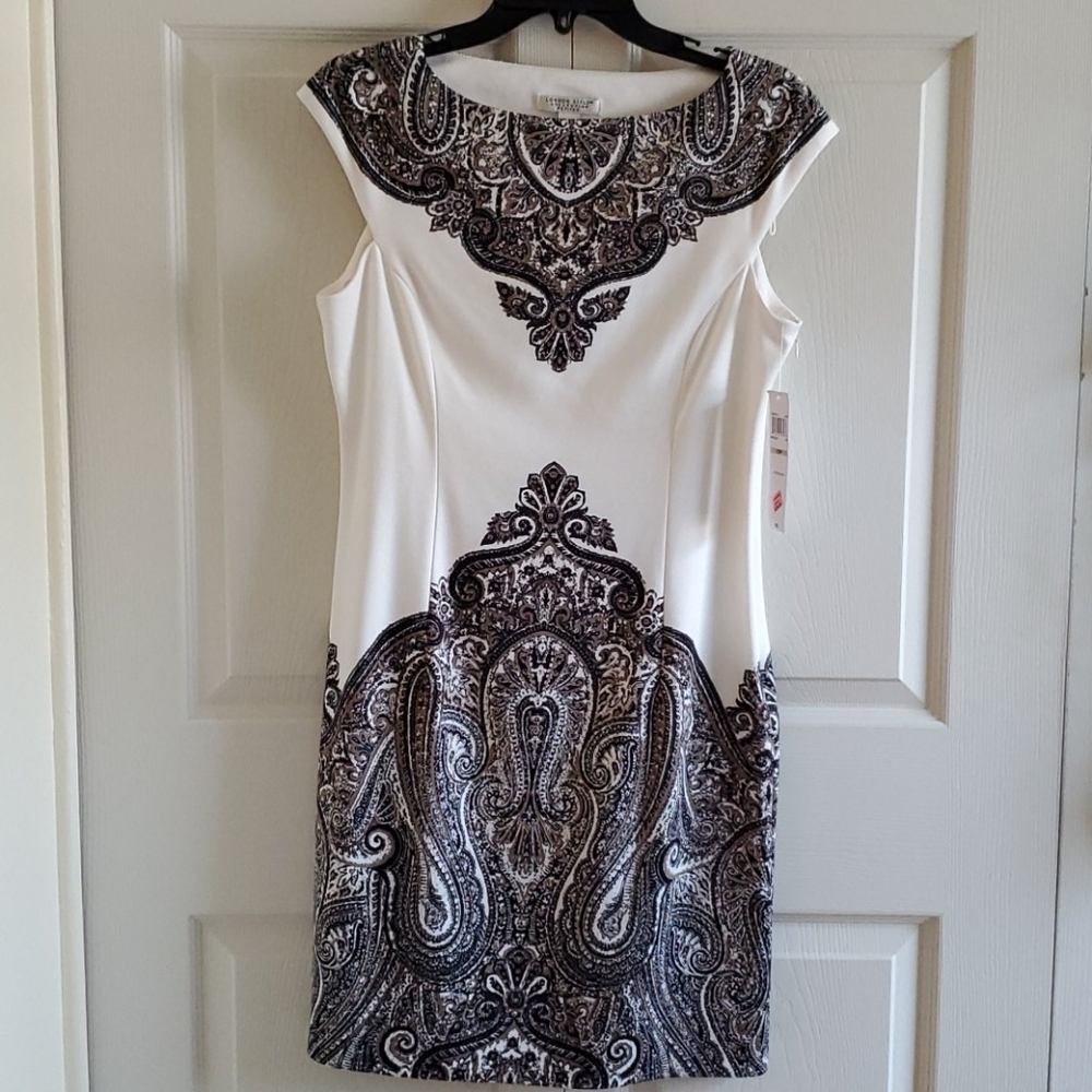 London Style Sleeveless Dress